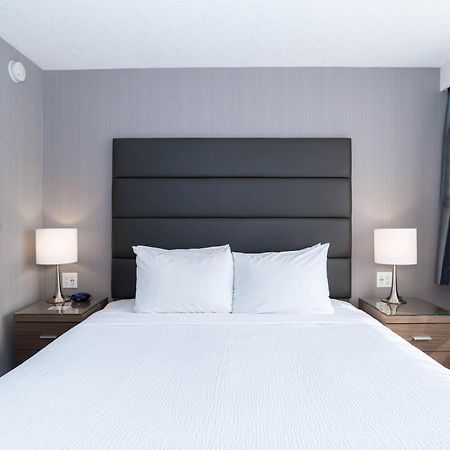 Sandman Hotel Edmonton West Dış mekan fotoğraf