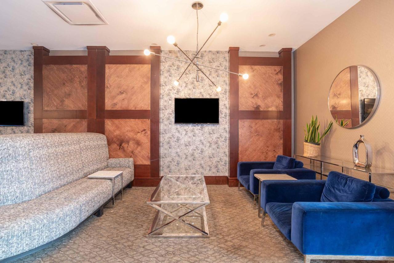 Sandman Hotel Edmonton West Dış mekan fotoğraf