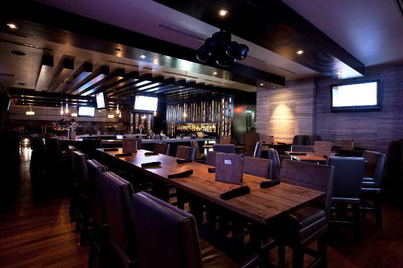 Sandman Hotel Edmonton West Restoran fotoğraf